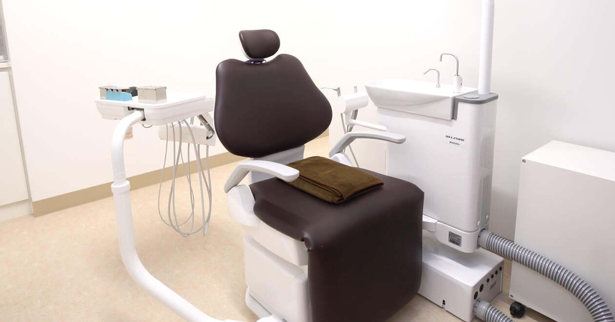 学芸大学駅の歯医者・歯科【あいおいクリニック歯科 碑文谷】診療室は、完全個室のプライベート空間となっております。